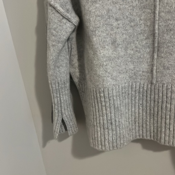 TOPSHOP TURTLENECK SWEATER - Picture 3 of 4